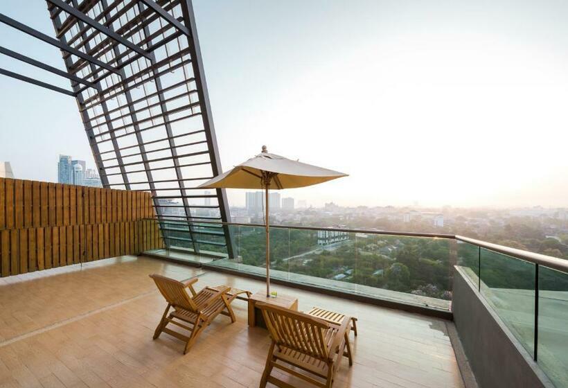 اتاق لوکس با تراس, Cape Dara Resort