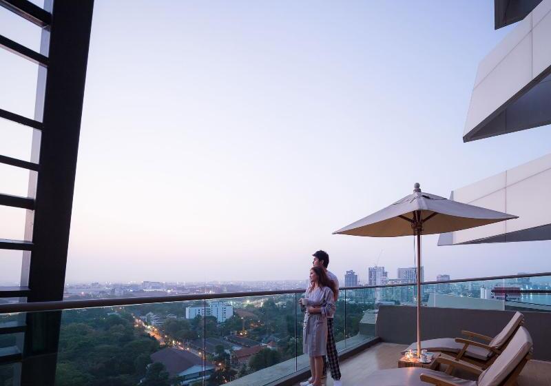 اتاق لوکس با تراس, Cape Dara Resort