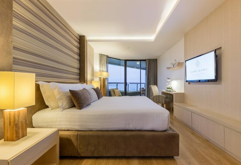 اتاق لوکس با چشم‌انداز دریا, Cape Dara Resort