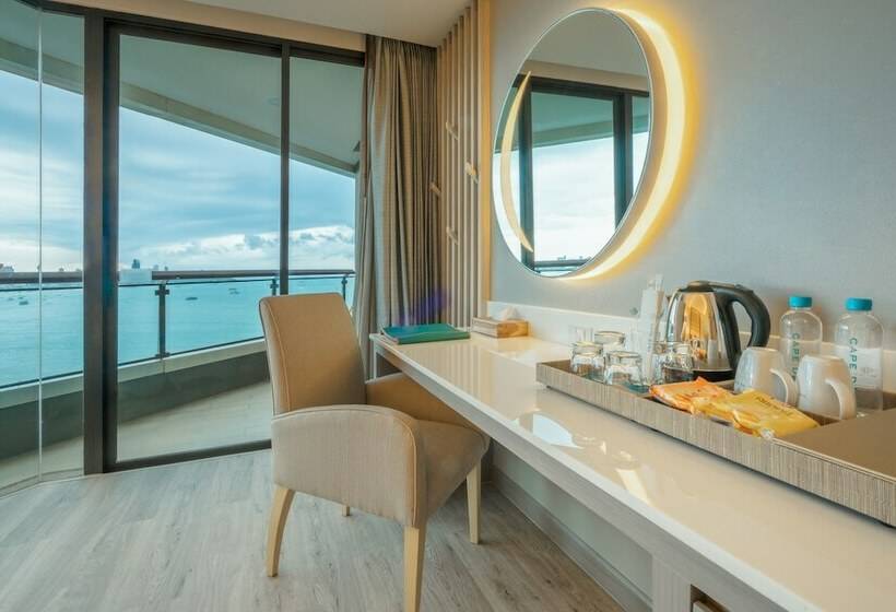 Номер Deluxe Вид на Море, Cape Dara Resort