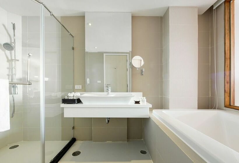 سوئیت کلوب با چشم‌انداز دریا, Cape Dara Resort