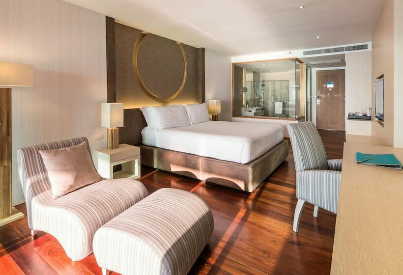 سوئیت کلوب با چشم‌انداز دریا, Cape Dara Resort