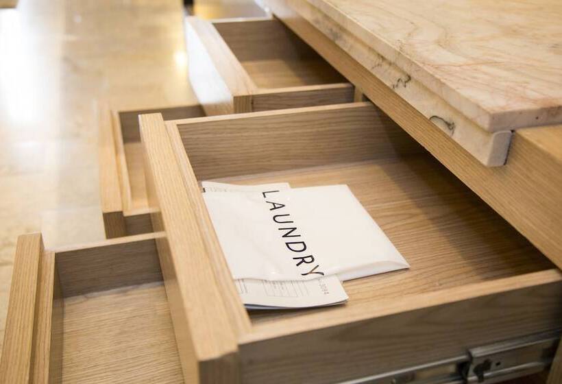 豪华房间, Doubletree By Hilton Sukhumvit Bangkok