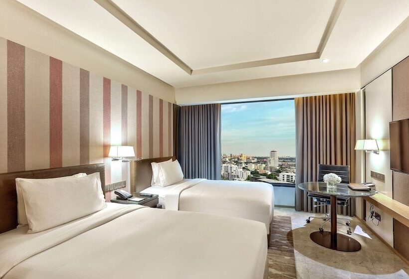 豪华房间, Doubletree By Hilton Sukhumvit Bangkok