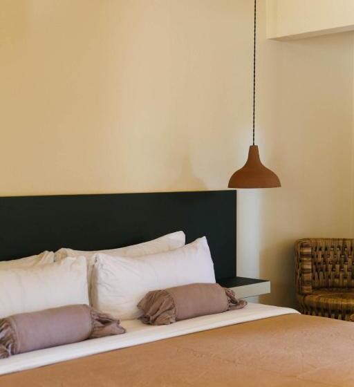 Номер Deluxe Кровать Кинг, Hummingbird Inn