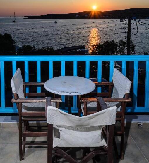 Triple Room Sea View, Livadia