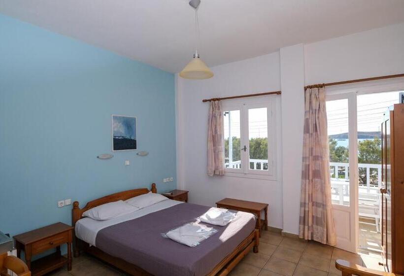 חדר סטנדרט נוף לים עם מרפסת, Livadia