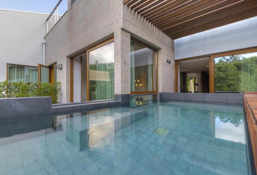 جناح مزود بحمام سباحة, Rural Vale Do Rio