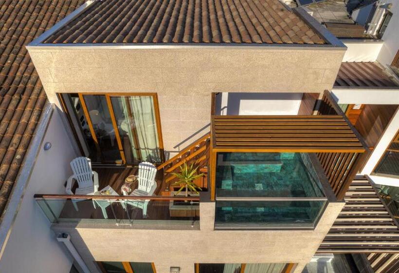 جناح مزود بحمام سباحة, Rural Vale Do Rio