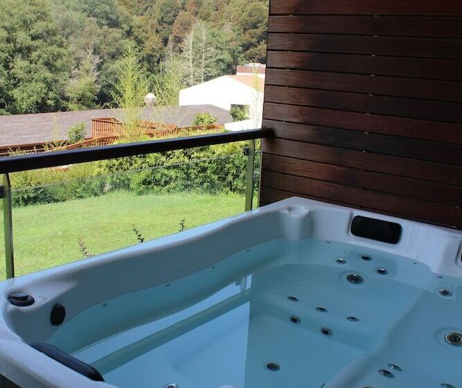 غرفة ديلوكس مزوَّدة بجاكوزي, Rural Vale Do Rio