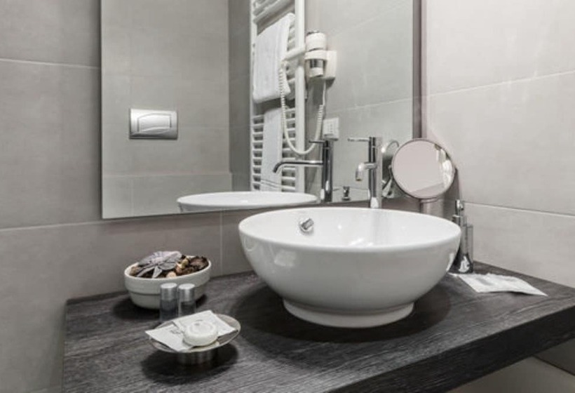 استودیوی استاندارد, Studio Inn De Angeli