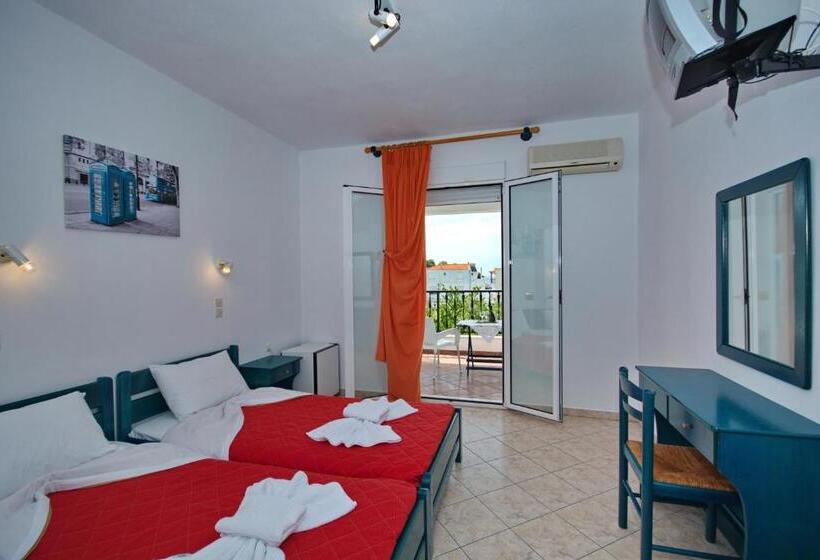 اتاق استاندارد با بالکن, Studios Nelli Alonissos