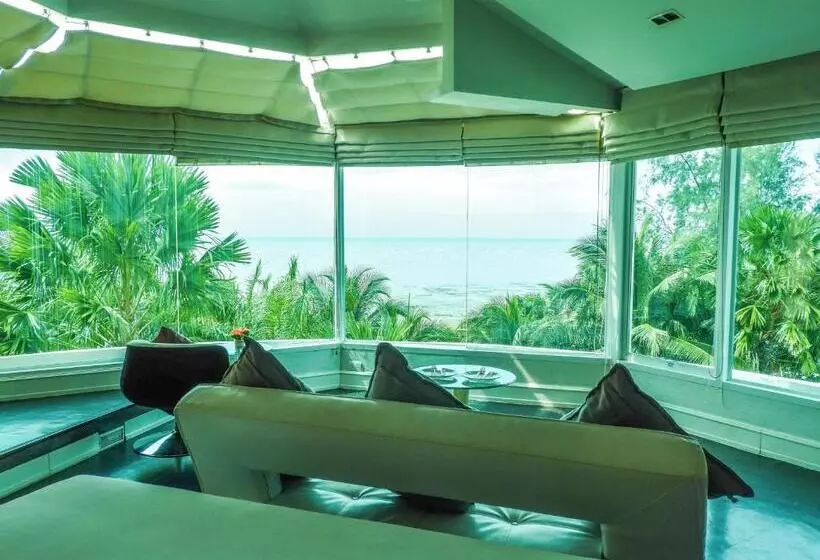 プレジデントスイートルーム, Vartika Resovilla Kuiburi Beach Resort And Villas