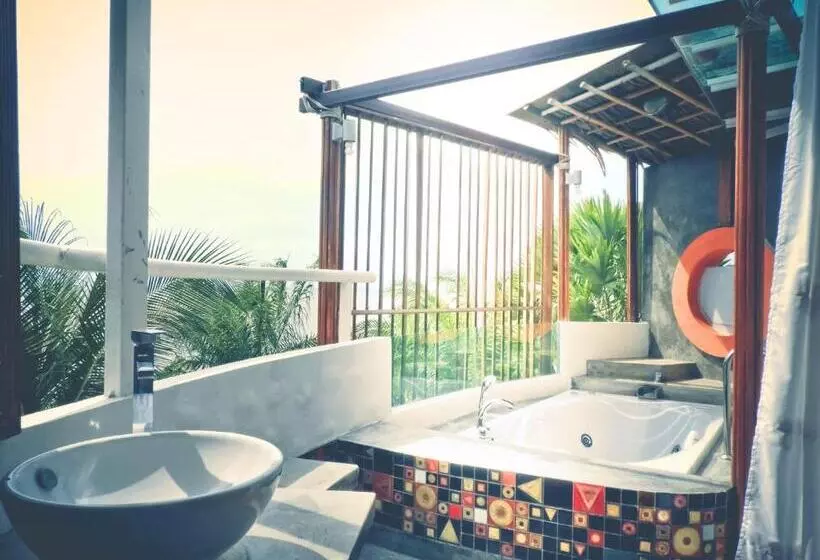 プレジデントスイートルーム, Vartika Resovilla Kuiburi Beach Resort And Villas