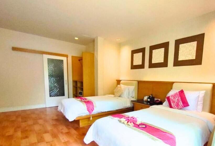 جناح عائلي, Vartika Resovilla Kuiburi Beach Resort And Villas