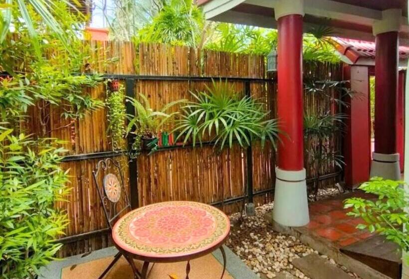 فيلا غرفة نوم واحدة مطلة على الحديقة, Vartika Resovilla Kuiburi Beach Resort And Villas