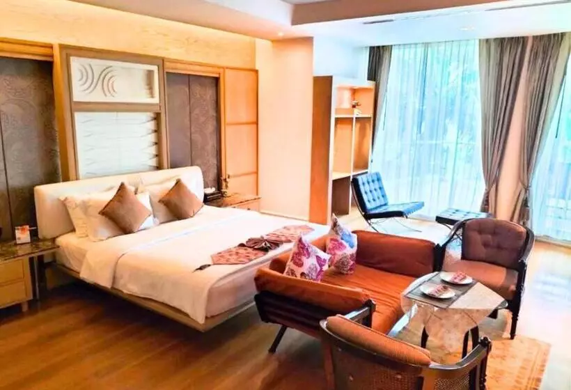 エクゼクティブスイート, Vartika Resovilla Kuiburi Beach Resort And Villas