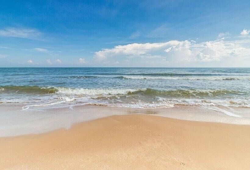 جناح إدارى, Vartika Resovilla Kuiburi Beach Resort And Villas