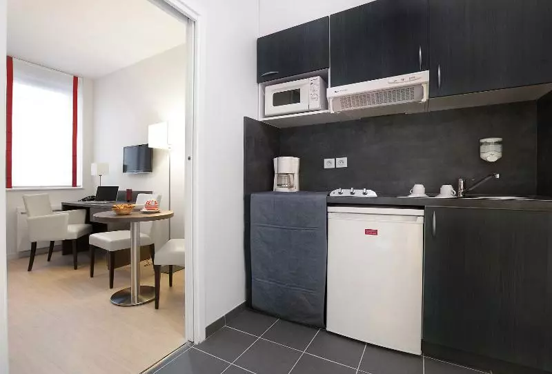 استودیوی استاندارد, Residhome Reims Centre