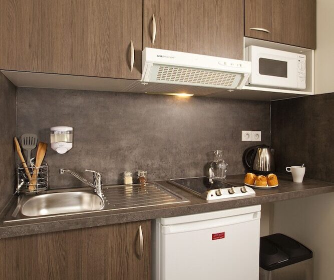 استودیوی استاندارد, Residhome Reims Centre