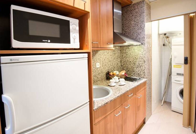 Апартаменты 2 Спальни, Apartments Sata Park Guell Area