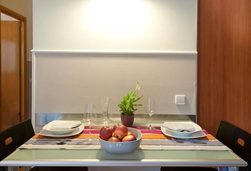 آپارتمان 2 خوابه, Apartments Sata Park Guell Area