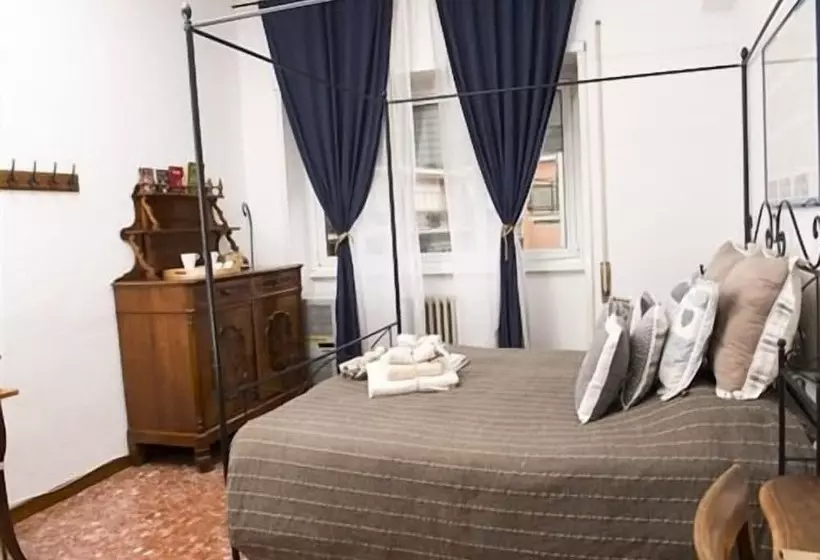 اتاق سوپریور با چشمانداز شهر, Le Fate Apartments