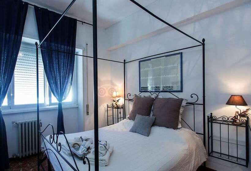 اتاق سوپریور با چشمانداز شهر, Le Fate Apartments