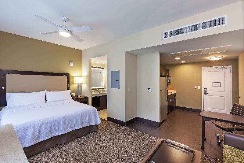 キングサイドベッドのスタンダードワンルーム, Homewood Suites By Hilton Dallas Downtown, Tx