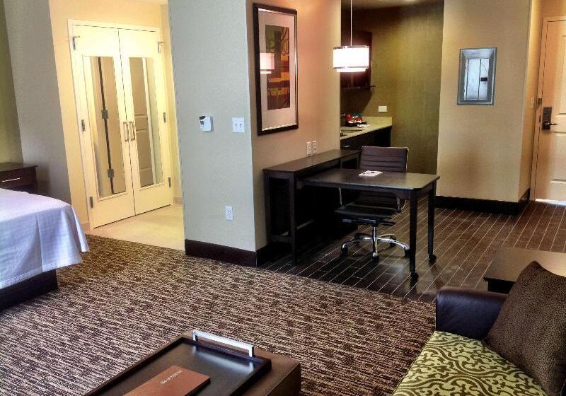キングサイドベッドのスタンダードワンルーム, Homewood Suites By Hilton Dallas Downtown, Tx