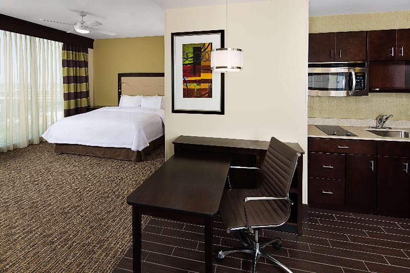 キングサイドベッドのスタンダードワンルーム, Homewood Suites By Hilton Dallas Downtown, Tx