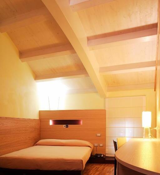 اتاق استاندارد, Allegria