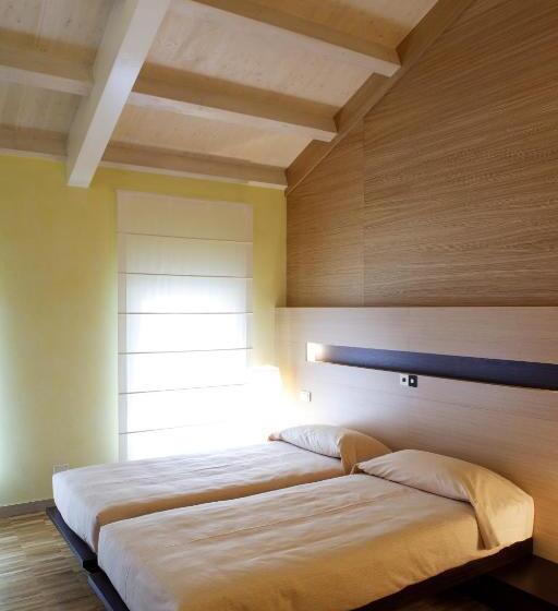 اتاق سوپریور, Allegria