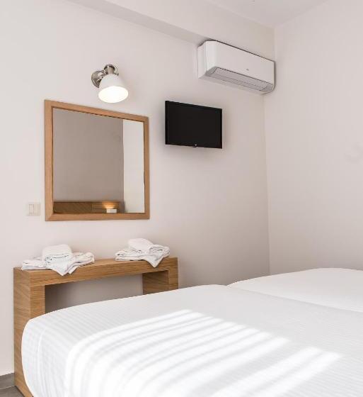 スタンダードスタジオ, Creta Elena