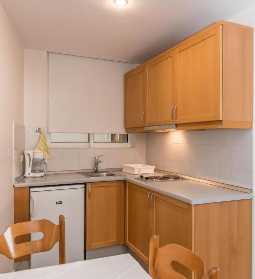 2ベッドルームアパートメント, Creta Elena