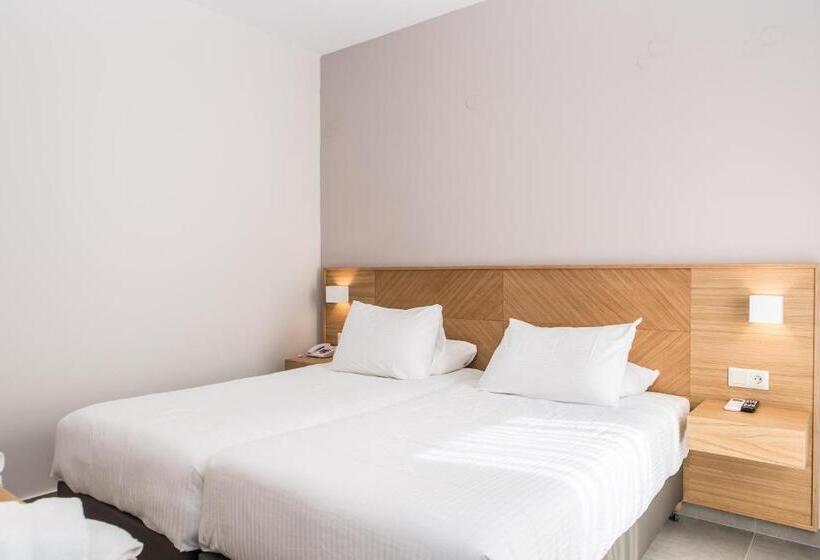 2ベッドルームアパートメント, Creta Elena