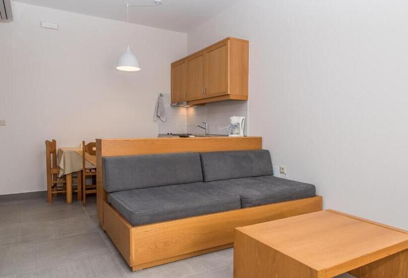 1ベッドルームアパートメント, Creta Elena