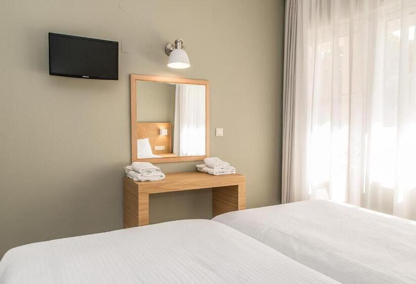 2ベッドルームアパートメント, Creta Elena