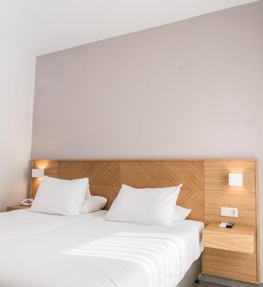 2ベッドルームアパートメント, Creta Elena