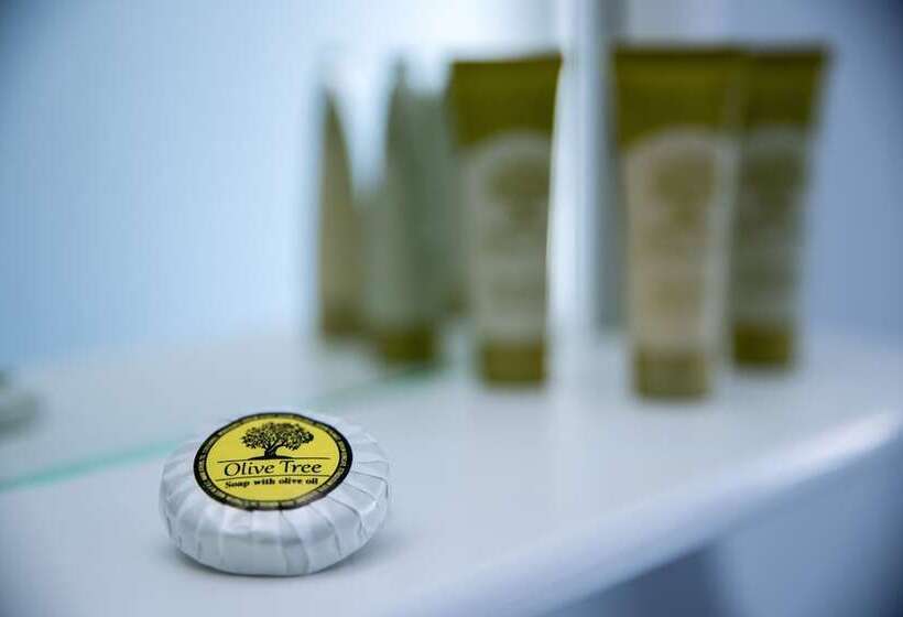 2ベッドルームアパートメント, Creta Elena