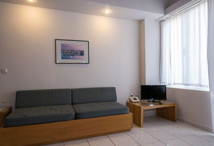 2ベッドルームアパートメント, Creta Elena