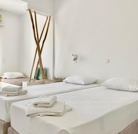 스탠다드 트리플 룸, Fikas