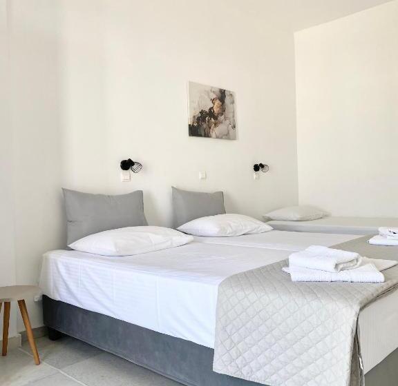 스탠다드 트리플 룸, Fikas