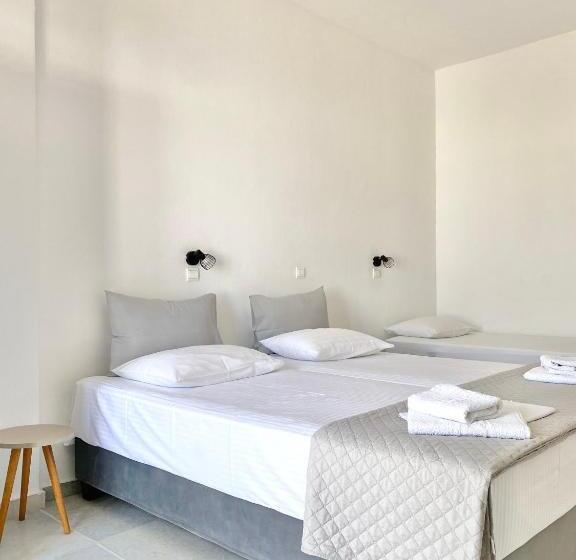 스탠다드 트리플 룸, Fikas