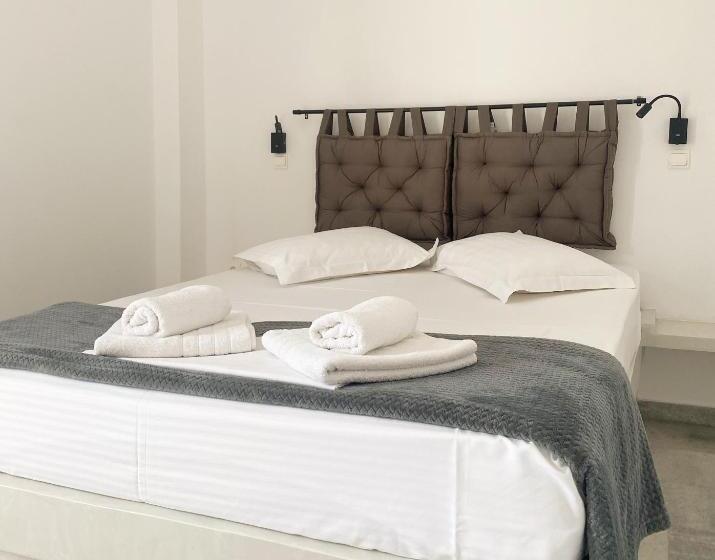 스탠다드 룸, Fikas