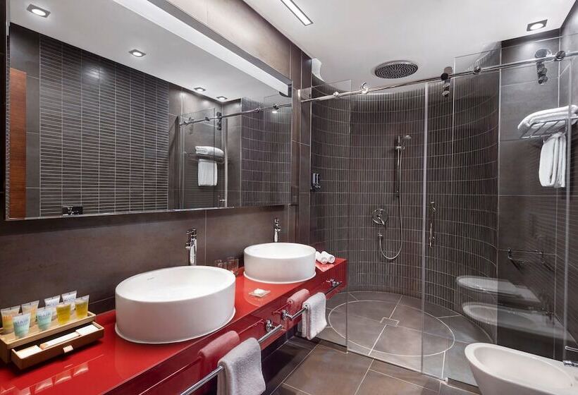 اتاق لوکس, Four Points By Sheraton Doha