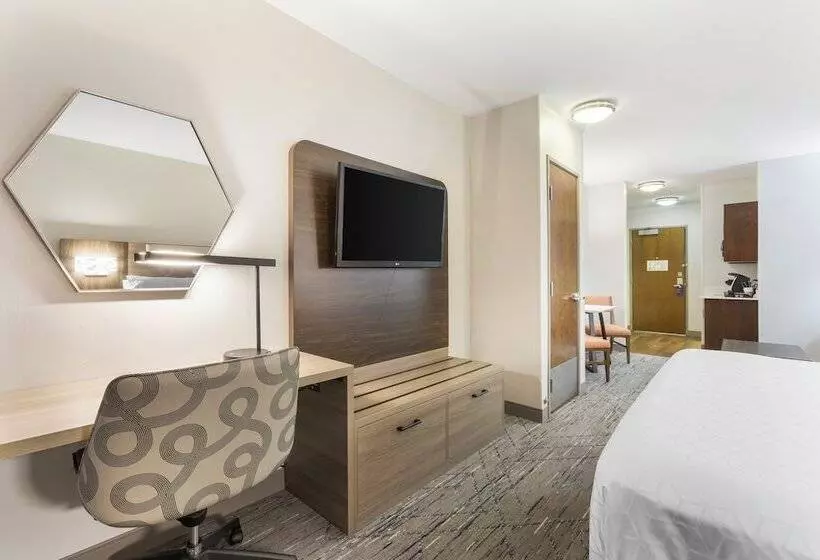 身障者適用スイートルーム, Holiday Inn Express Belgrade Bozeman Area, An Ihg