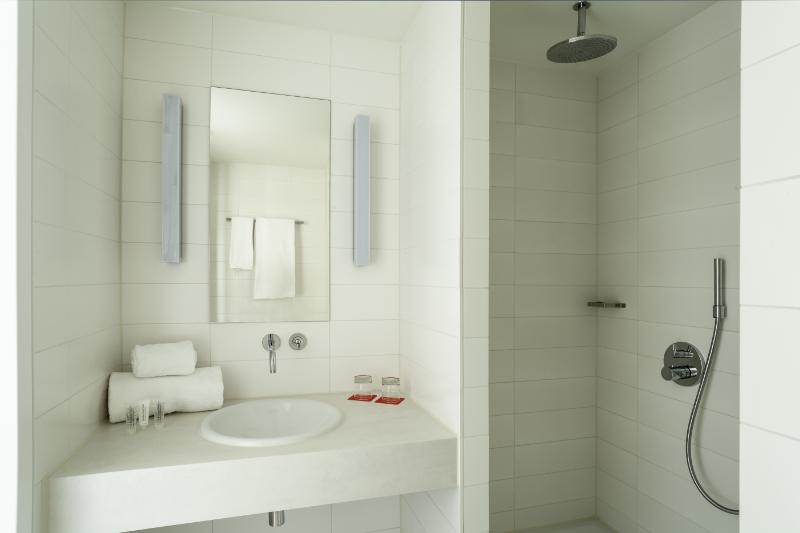 行政房间, Room Mate Aitana