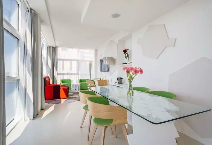 Junior Suite, Room Mate Aitana