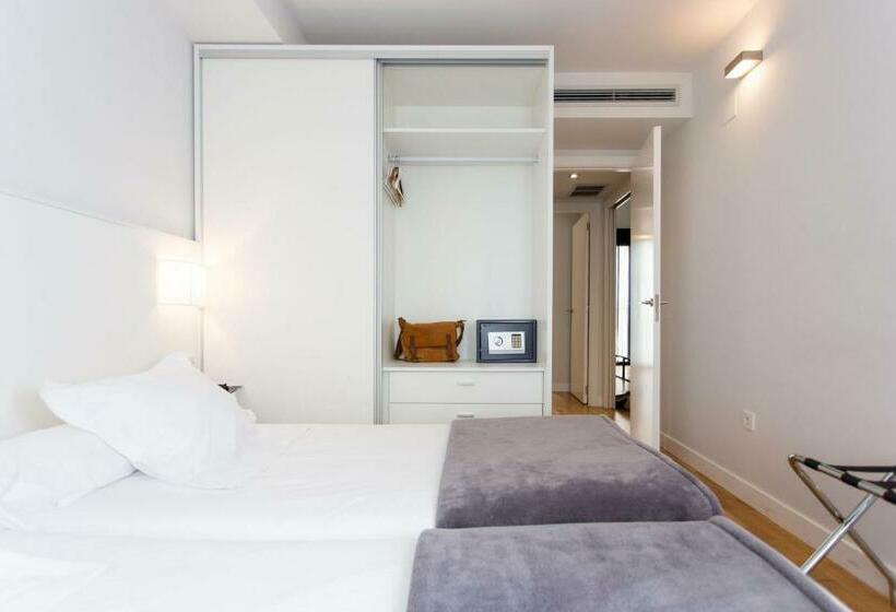 آپارتمان 3 خوابه, Mon Suites Catedral